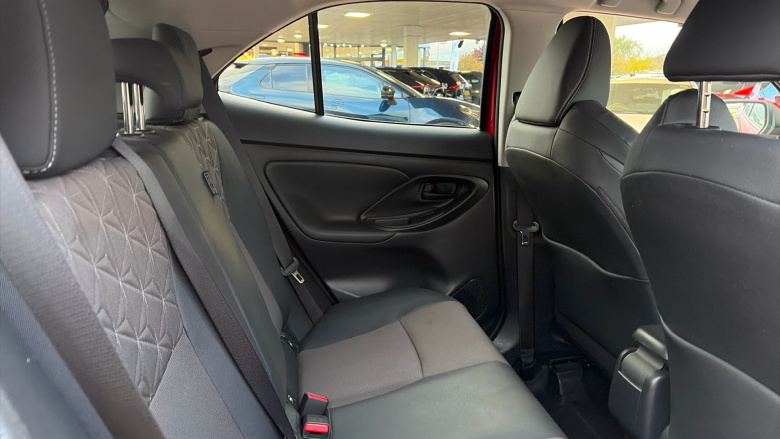 Toyota Yaris Cross 1.5 Hybrid Excel 5dr CVT Hybrid Estate